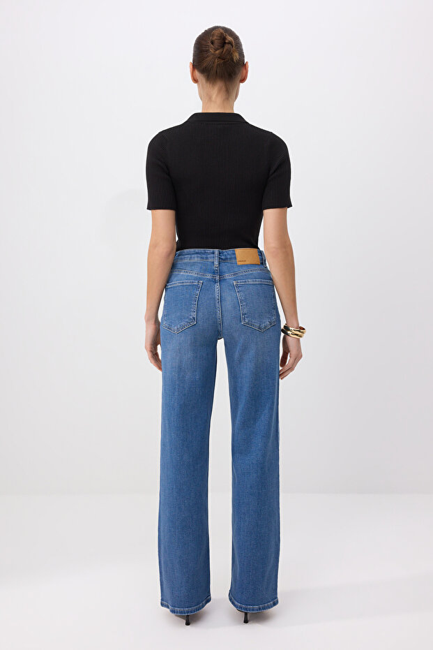 Premium Mavi Özel Kumaş Yüksek Bel Orta Esnek Straight Düz Kesim Jeans TWOSS26JE00147 - 5