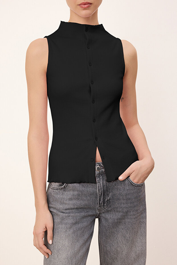 Wardrobe Essentials-Siyah Fitted/Vücuda Oturan Düğmeli Fırfırlı Esnek Örme Bluz TWOSS26BZ00171 - 3