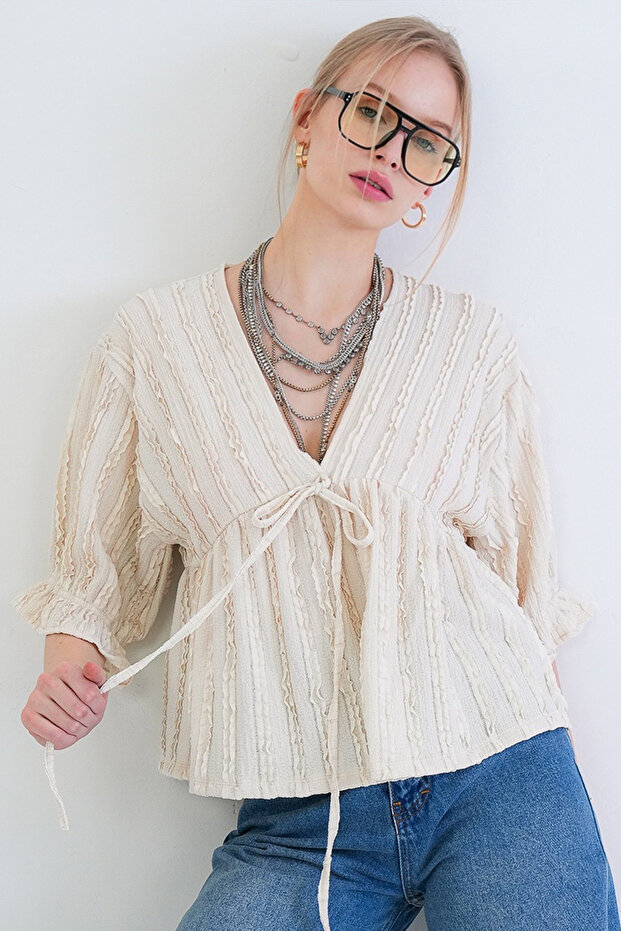 Ecru V-Neck Three-Quarter Sleeve Elastic Ruffle Fabric Blouse Alc-X15414