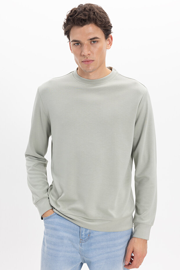Unisex Standard Fit Regular Cut Long Extra Soft Modal Fabric Crew Neck Green Sweatshirt