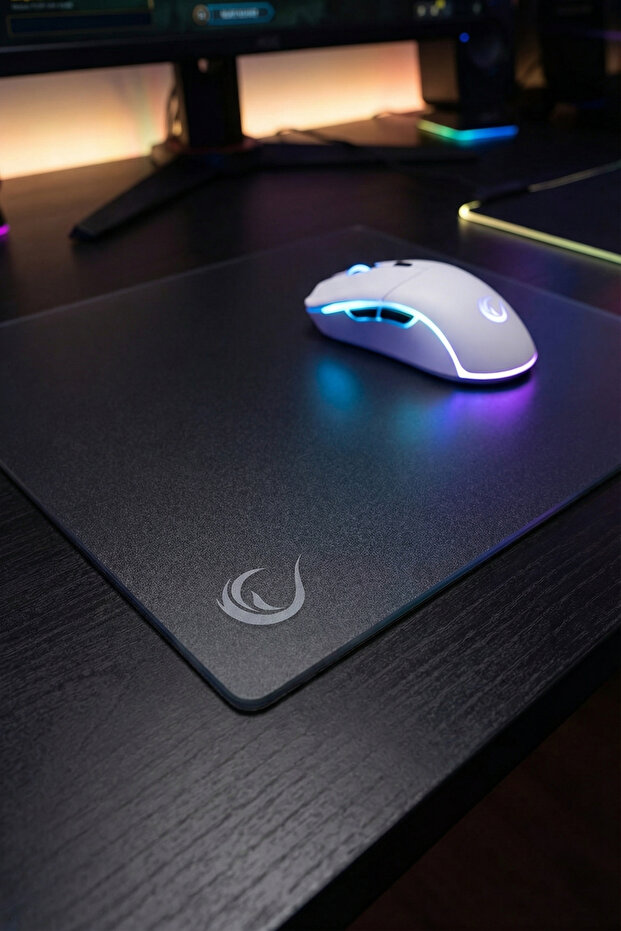 Vision 450X400X3Mm Rubber Base Micro-Etched Glass Slip Resistant Gaming Glass Mouse Pad Black