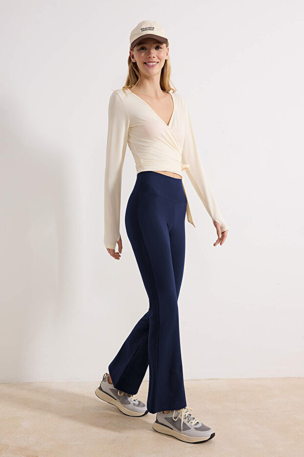 Lacivert Fırçalı Soft Kumaş Flare/İspanyol Paça Örme Spor Tayt THMSS26TY00016 - 6