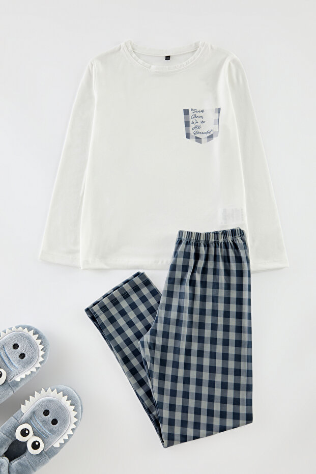 Gri Yumuşak Dokulu Erkek Çocuk Baskılı Örme Pijama Takım TKDAW25AU00093 - 2