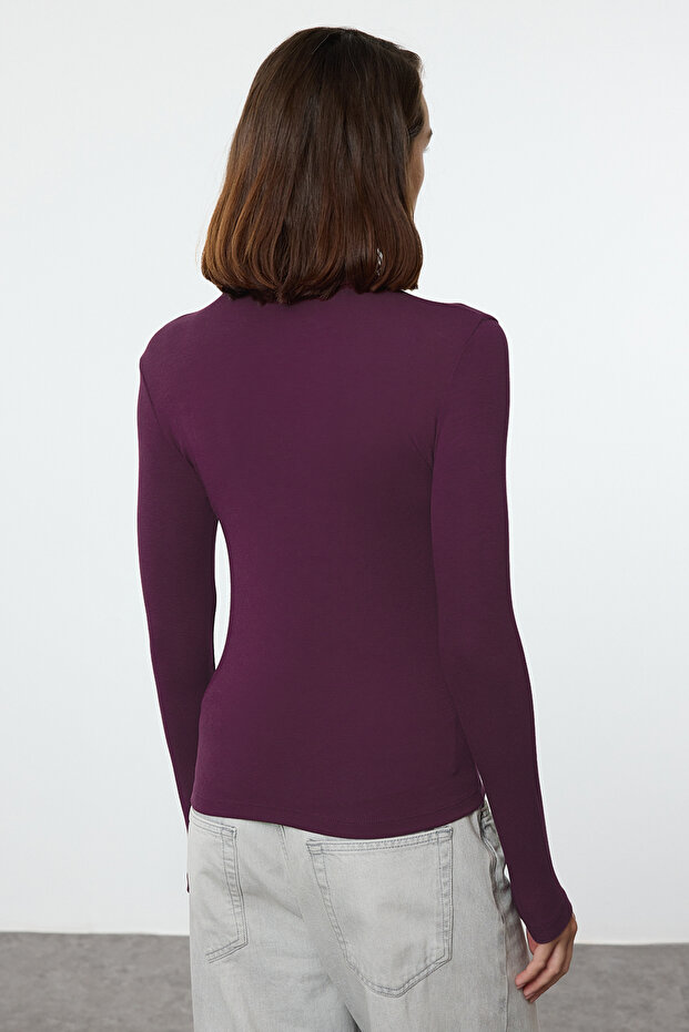 Mürdüm Yumuşak Kumaşlı Balıkçı Yaka Fitted/Vücuda Oturan Esnek Örme Bluz TWOAW24BZ00119 - 6