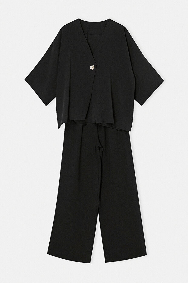 Black V-Neck Buttoned Comfortable Fit Top and Bottom Set Tdrss26Au00037