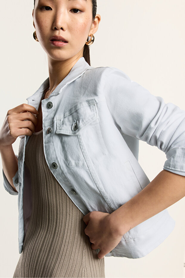 Women Basic denim jacket - 3