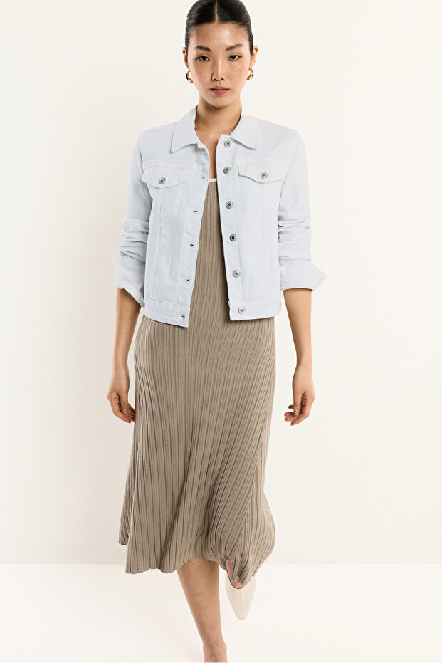 Women Basic denim jacket - 1