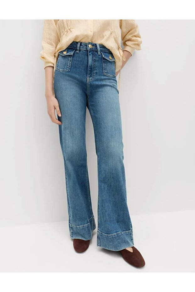 High Waisted Patch Pocket Flared Jeans - 2