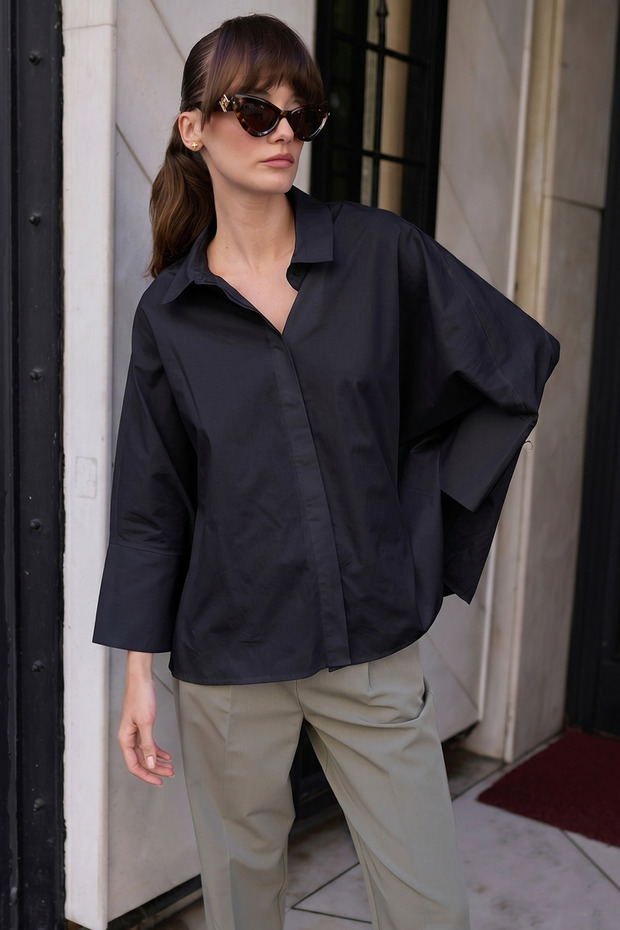 Siyah Geniş Manşetli Oversize Dokuma Gömlek TWOAW26GO00130 - 6