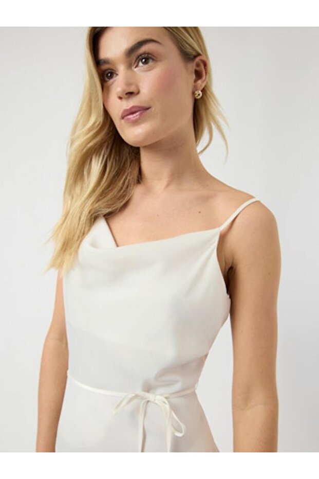 ROCHIE LUNGA YASTHEA BREA S. NOOS - 3