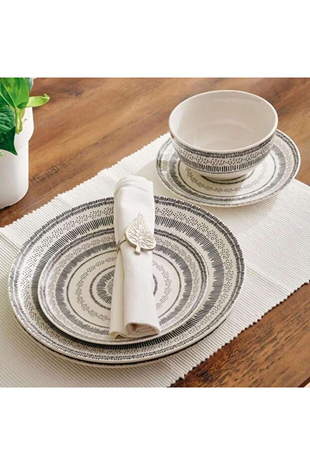 Nero 12-piece Porcelain Dinner Set - Black