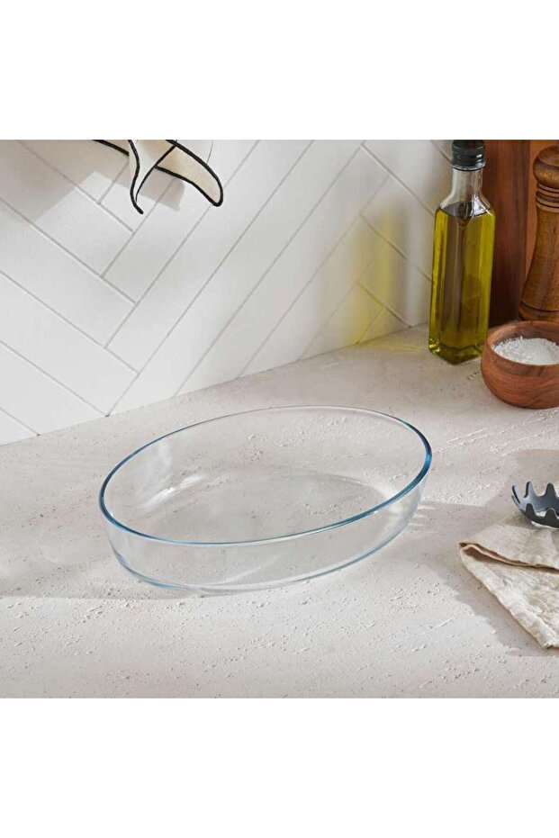 Pyrex Borosilicate Glass Oval Baking Dish 35x24x6cm - Clear
