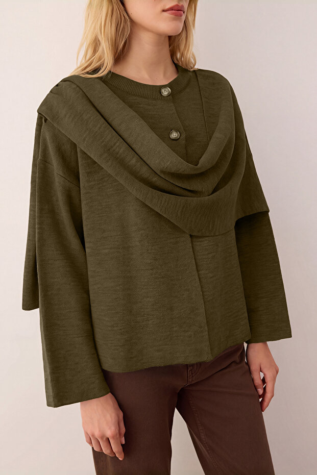Haki Vücut Seçmeyen Süper Oversize/Geniş Kalıp Şal Detaylı Panço Triko Kazak TWOAW26KZ00160 - 4