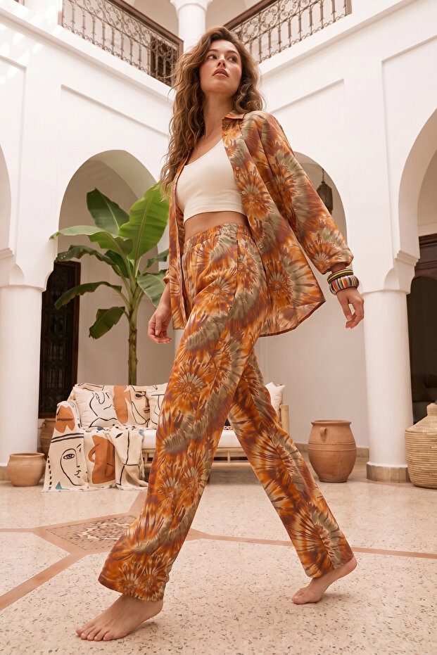 Trendyolmilla  Batik Desenli Dokuma Oversize 100% Pamuk Plaj Gömlek Pantolon Takım TBESS26AU00050 - Görsel 3