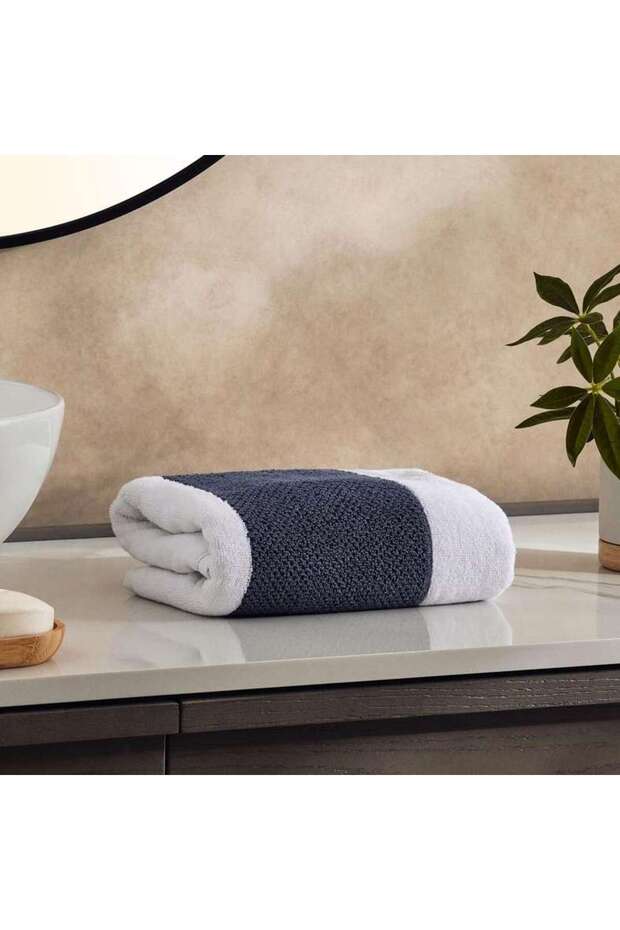 Chicago Textured Stripe 650 Gsm Hand Towel 50x90 Cm-ocean