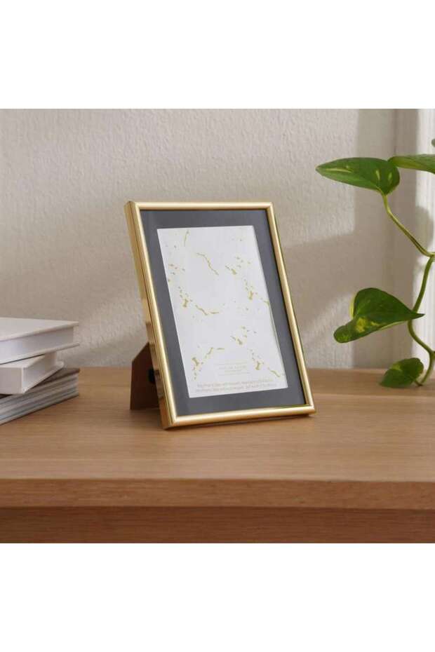 Shanyn Photo Frame 5x7 Inch-gold