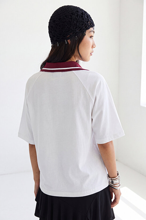 Ekru Kalın Pamuklu Triko Bant Detaylı Nakışlı Overize/Geniş Kalıp Örme T-Shirt TWOSS25TS00100 - 3