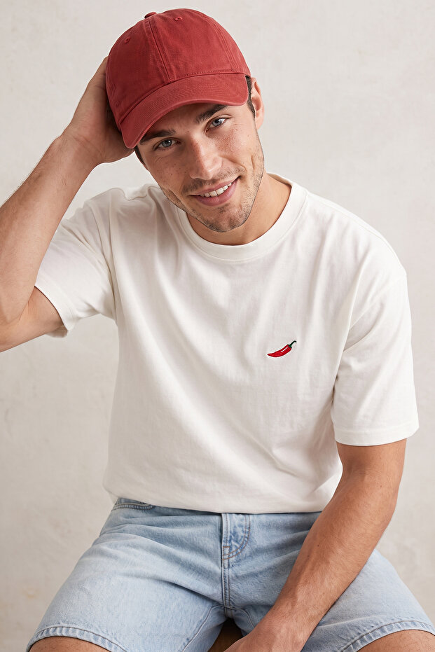 Unisex Ekru Biber Nakışlı Oversize/Rahat Kesim %100 Pamuk T-Shirt TMNSS22TS0318 - 1