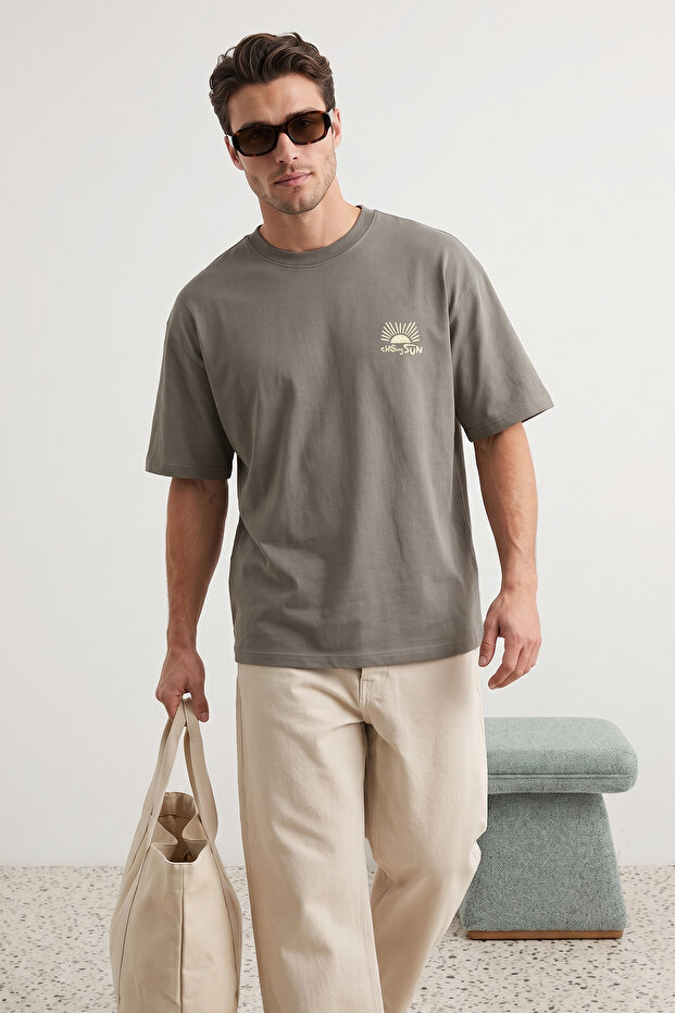 Haki Unisex Oversize/Geniş Kesim Baskılı %100 Pamuk T-Shirt TMNSS25TS00031 - 4