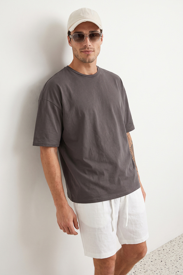 Antrasit Oversize/Geniş Kesim %100 Pamuklu Kısa Kollu Basic T-Shirt TMNSS22TS0318 - 2