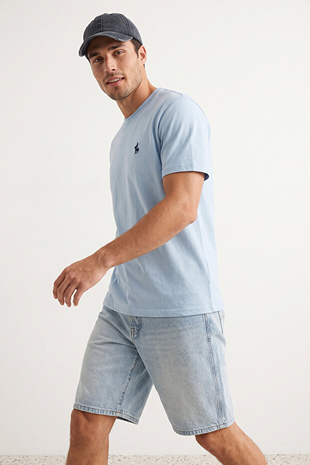 Açık Mavi Regular/Normal Kesim At Nakış Detaylı %100 Pamuklu T-Shirt TMNSS24TS00056 - 2