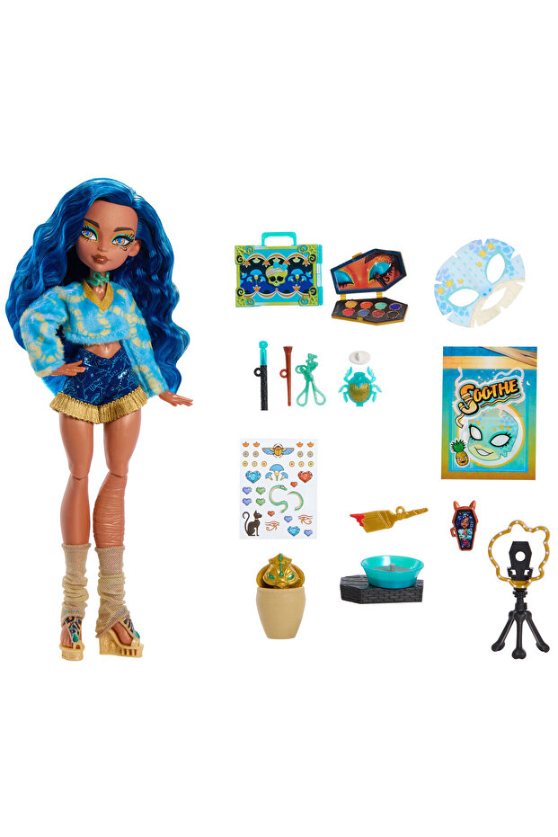 ® Secrets of Beauty ™ Cleo De Nile ™ Doll 13 with Realistic Accessory Jmg74
