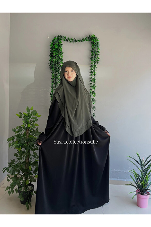 سوفليه بيضاوي الشكل من تيسيتير
