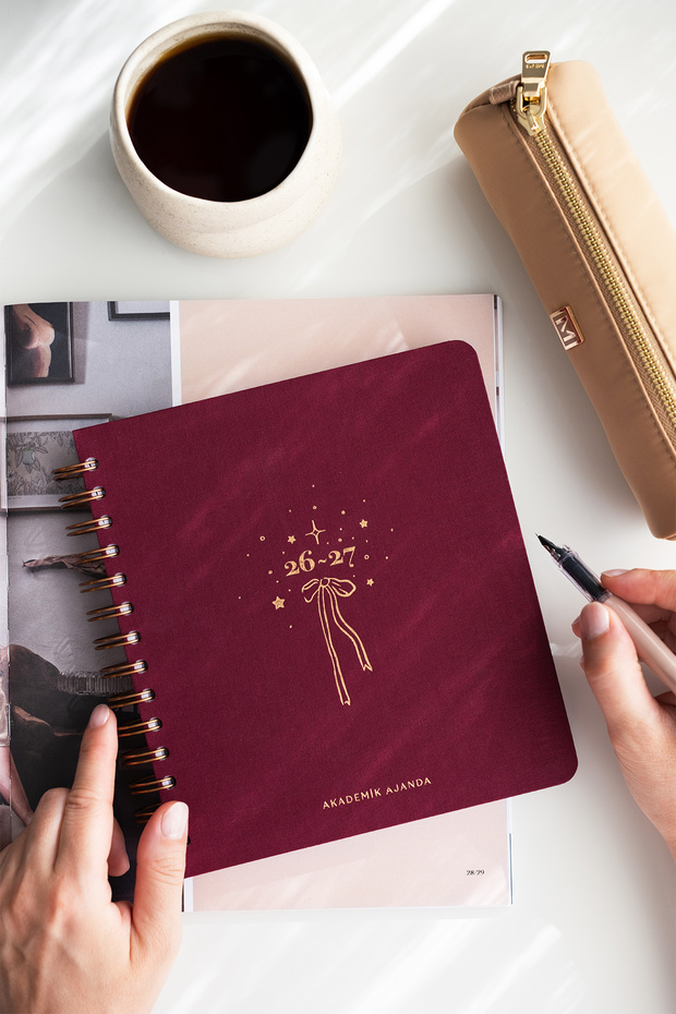 2026-2027 18X20 Spiral Linen Square Academic Planner - Burgundy