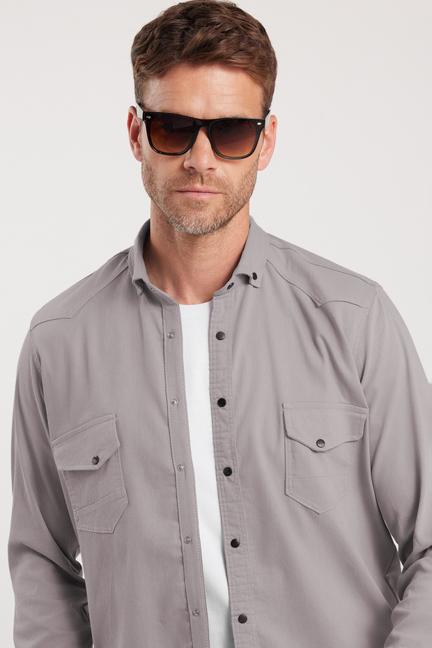 Men's Regular Fit Relaxed Fit Double Pocket Sports Collar Denim Gray Shirt