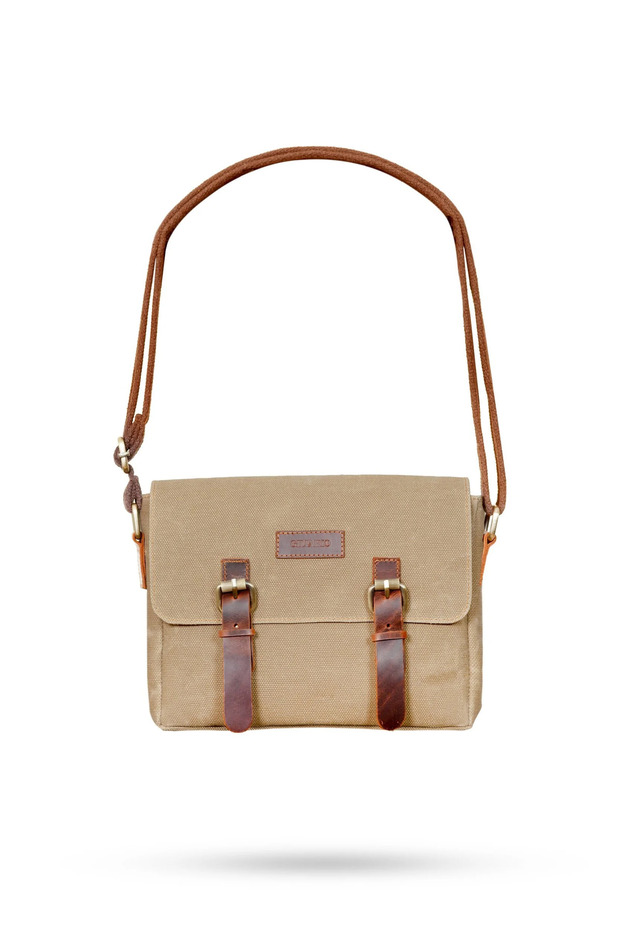 Design 01 Canvas - Leather Camel Messenger Bag