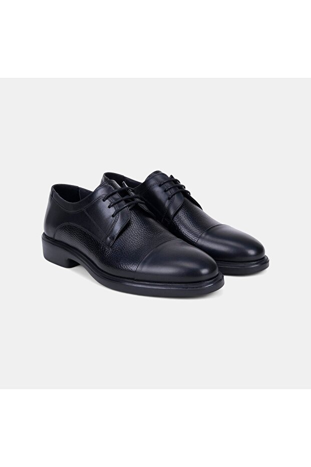 Men's Black Laced Textured Leather Classic Shoes