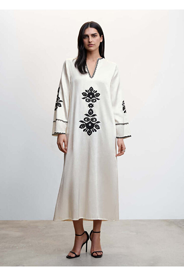 Off White Women's Dress 47075912