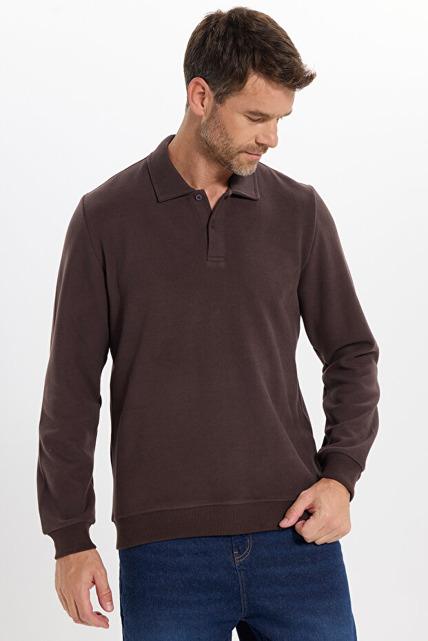 Men's Regular Fit Classic Cut Long Sleeve Interlock Fabric Brown Polo Collar Sweatshirt