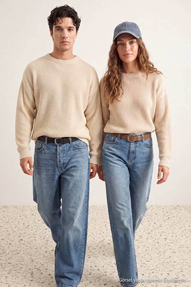 Bej Oversize Fit Couple/Çift Geniş Kalıp Bisiklet Yaka Basic Triko Kazak TMNAW23KZ00189