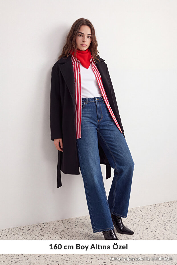 Petite Mavi Straight/Düz Kesim Yüksek Bel Jeans TWOAW27JE00248