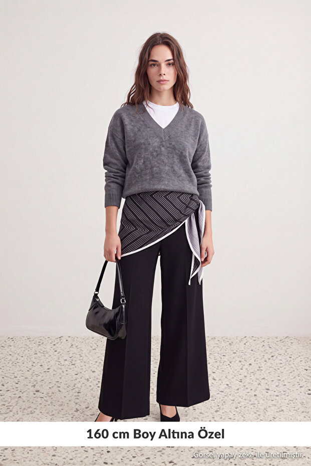 Petite Siyah Çıkarılabilir Şal Detaylı Geniş Paça Pantolon TWOAW27PL00097