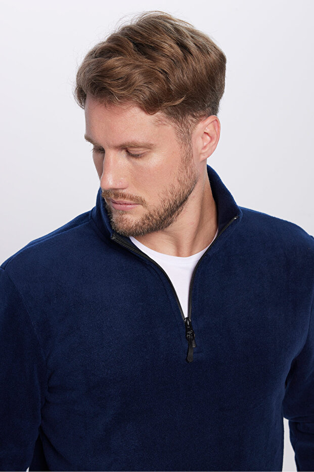 Unisex Standard Fit Anti-Pilling Cold Resistant Navy Blue Fleece Sweatshirt