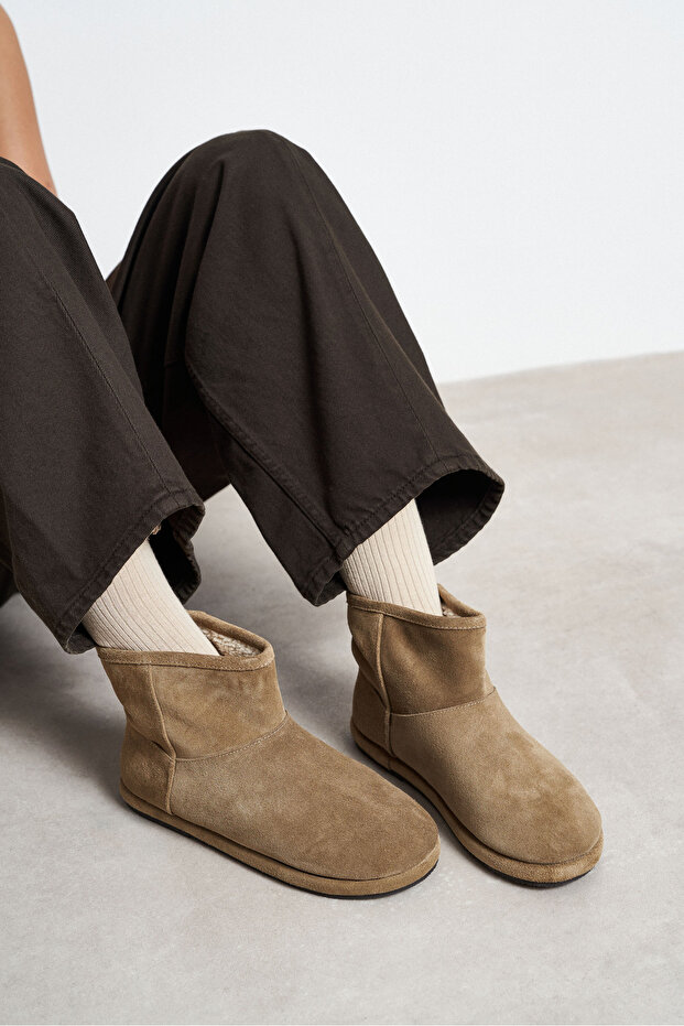 Nemesis Rome Beige Suede Genuine Leather Flat Sole Plush Lined Women's Ankle Boots