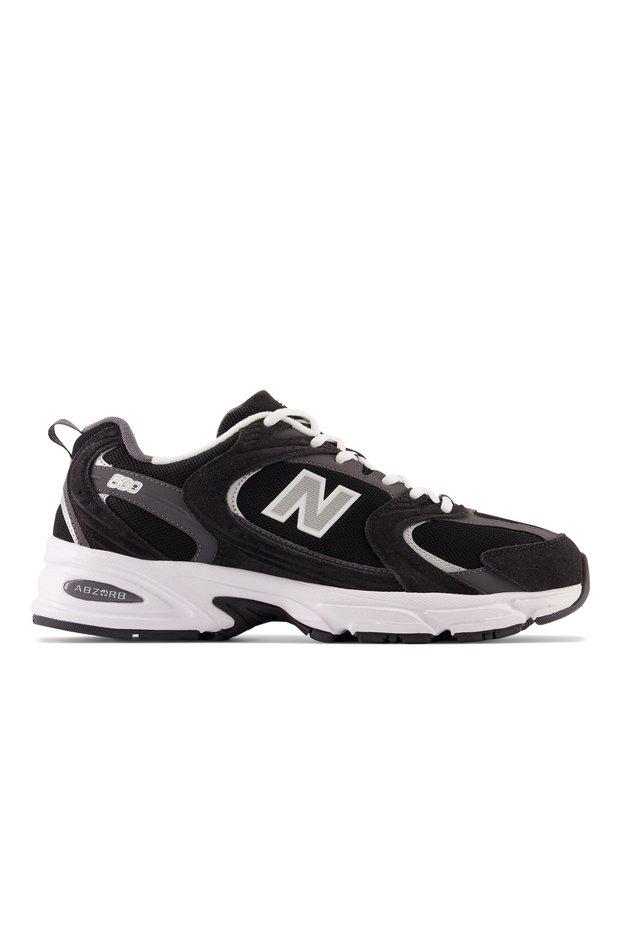 530 Sneakers