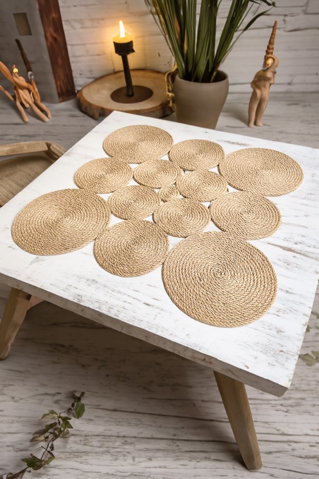 Natural Jute Straw Runner, 60x60cm, Handmade, Square Jute Rope Living Room Coffee Table Cloth, Kitchen Table Cloth