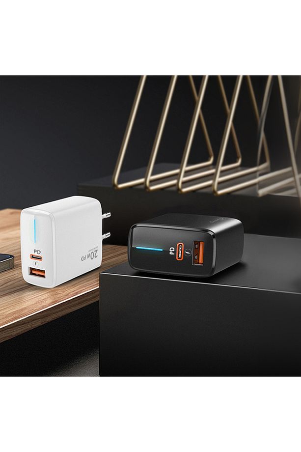 20w Pd Led Göstergeli Ultra Hızlı Şarj Adaptörü Usb-C PD 20W + Usb-A Quick Charge 3.0 - 6