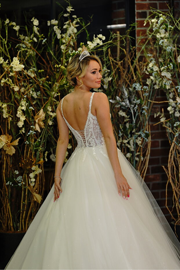 Sade Simli Gelinlik - 7