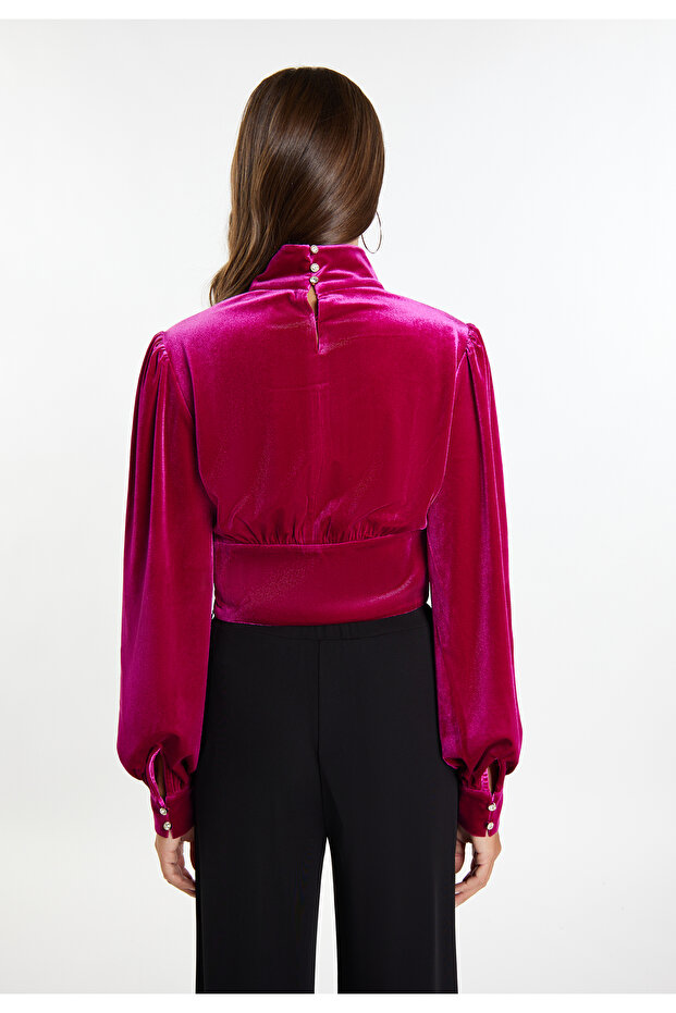 Bluse aus Stretchsamt - 4