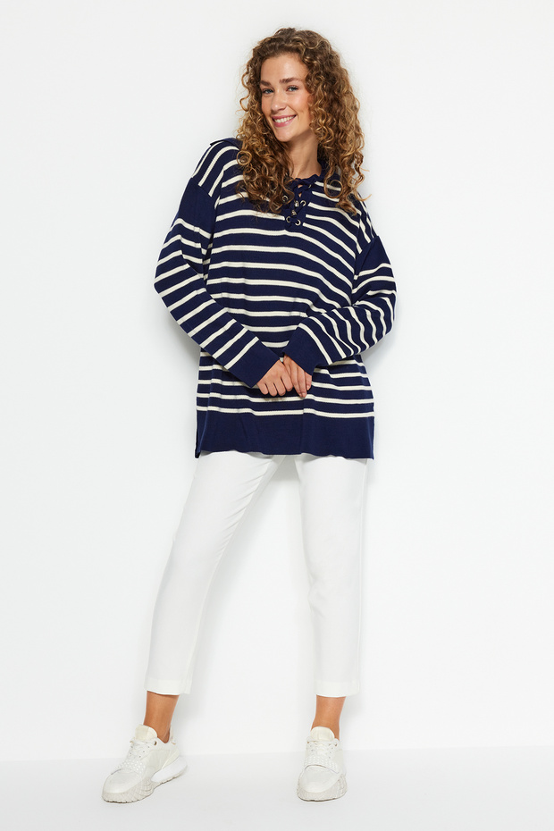 Navy Blue Comfortable Striped Knitwear Sweater TCTAW24AK00172