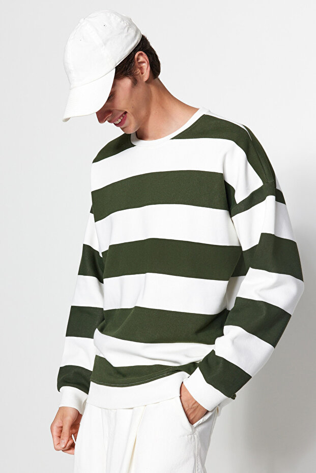 Yeşil Unisex Oversize/Geniş Kesim Çizgili İçi Polar/Sıcak Tutan Pamuk Sweatshirt TMNAW24SW00098 - 3