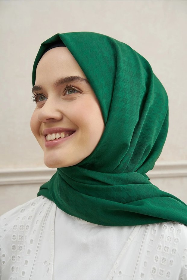 Armanda Crowbar Patterned Jacquard Shawl-Pattern-04