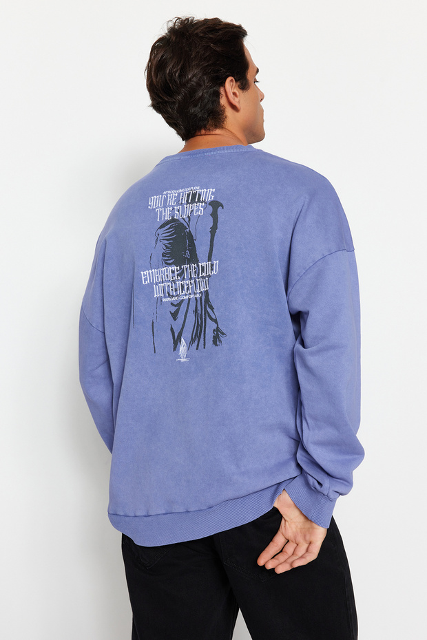 Lila Unisex Oversize/Geniş Kesim %100 Pamuk Eskitme/Soluk Efektli Mistik Sweatshirt TMNAW24SW00189 - 4