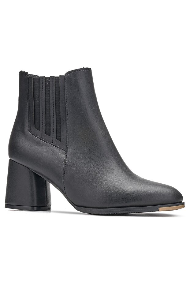 Daily Women's Black Boots Thick Heeled Zippered Rubber Serrated Non-Slip Sole Furry Lining Bootie 2407