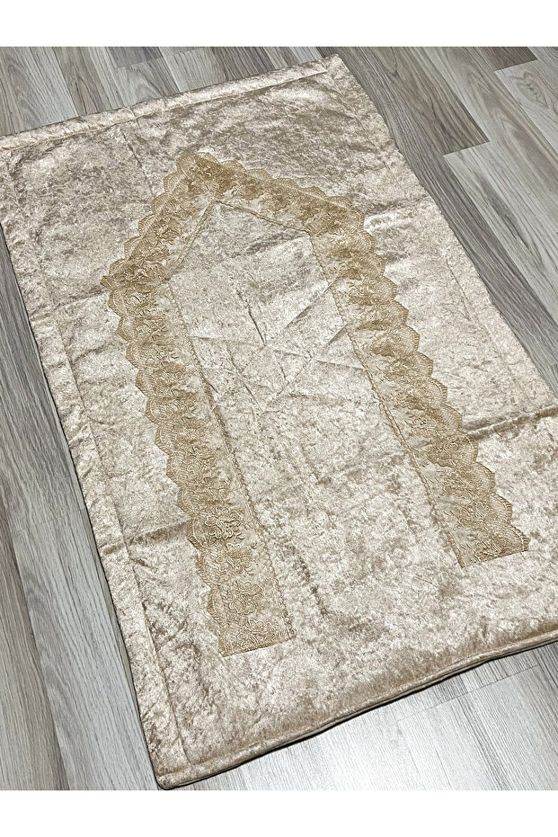 French Guipure Embroidered Velvet Dowry Bridal Set Prayer Rug