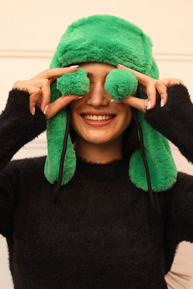 Women's Fur Plush Hat with Headphones RKŞ-04 Green